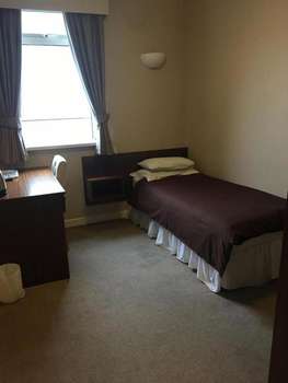 www.fitzwilliamarmshotel.co.uk
