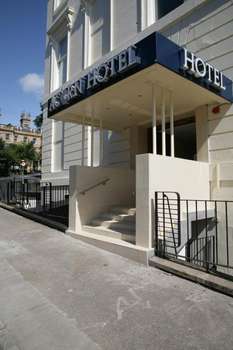 www.acorn-hotel.com