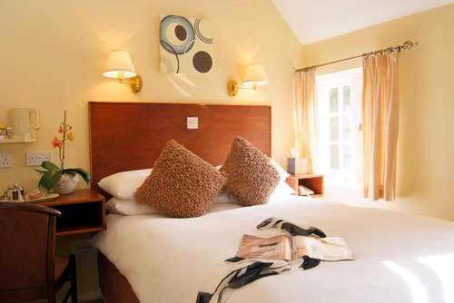 www.tumblingweirhotel.co.uk