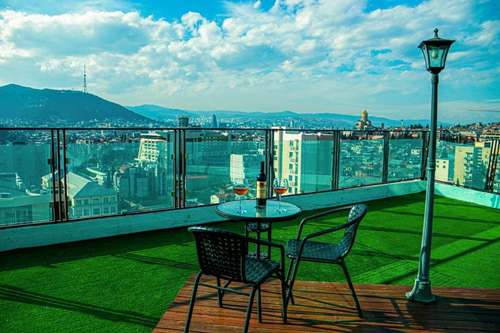 www.grandviewtbilisi.com