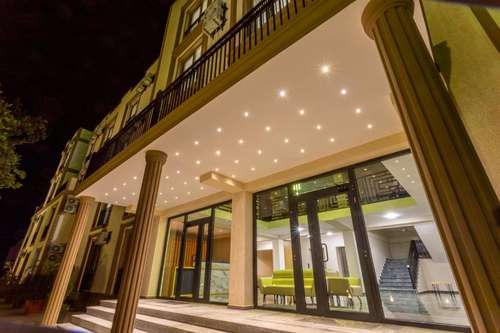 www.ariaresort.ge