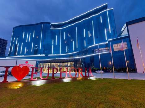 www.euphoriahotel.ge