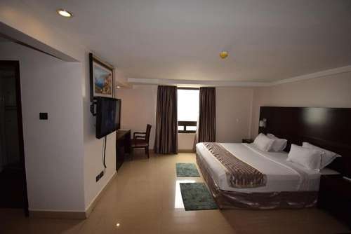 www.noblehouseghana.com