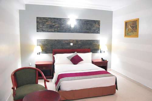 www.tomreikhotel.com