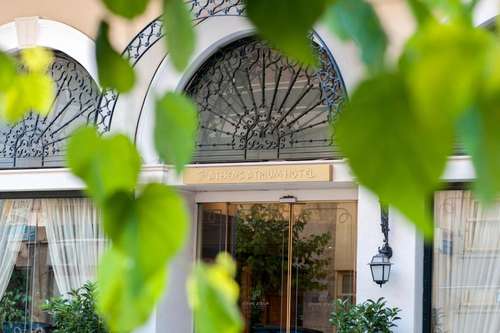 www.athensatriumhotel.gr