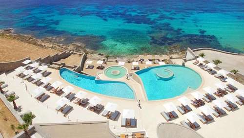 www.anaxmykonos.gr
