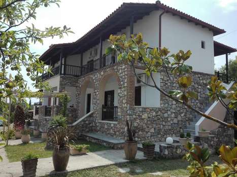 www.housekleanthis.gr