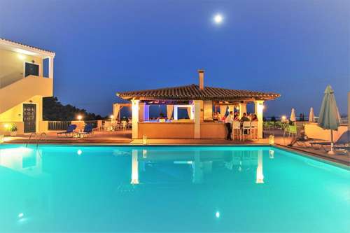 www.corfuaquamarinehotel.com