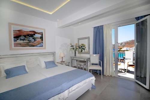 www.hotelannamykonos.com