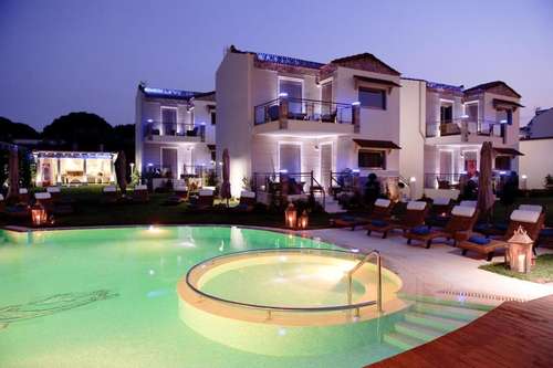 www.naiadesvillas.gr