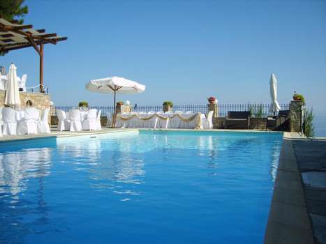 www.yalishotel.gr