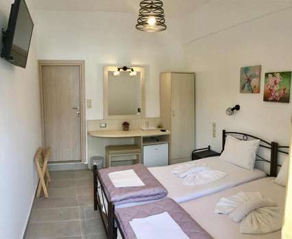 www.anopoli-sfakia.com