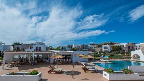 www.naxospalacehotel.com