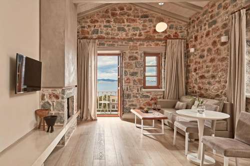 www.100rizesseasideresort.com