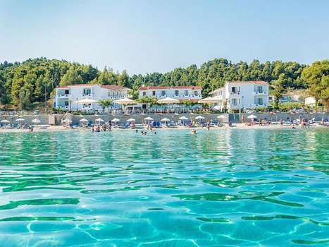 www.dolphin-beach-hotel.com