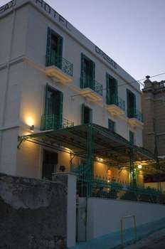 www.orfeas-hotel.com