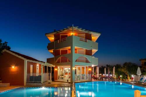 www.zantepantheonhotel.gr