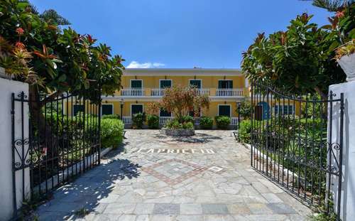 www.capricciogroup.gr