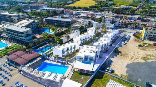 www.adelebeach.gr