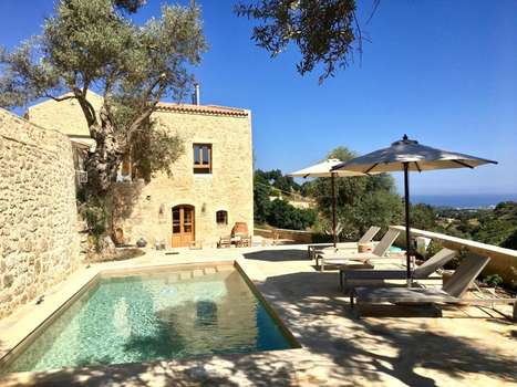 www.kapsalianavillage.gr
