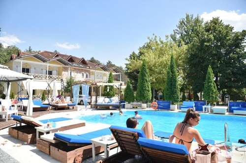 www.krikonis-hotel.gr