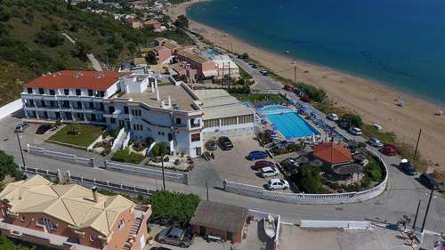 www.bellehelenehotel.com