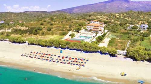 www.grand-beach-hotel.gr