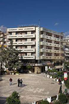 www.samarashotel.gr