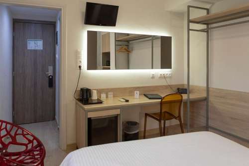 www.panhotel.gr