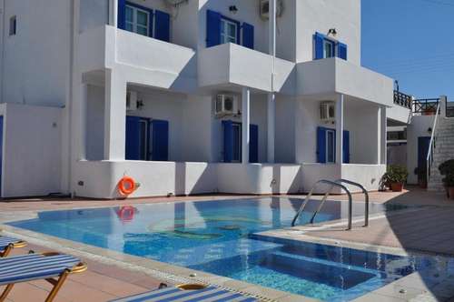 www.hotelcyclades.gr