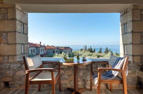 www.kalamitsi-hotel.gr
