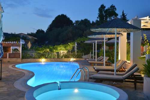www.elsahotelskiathos.gr