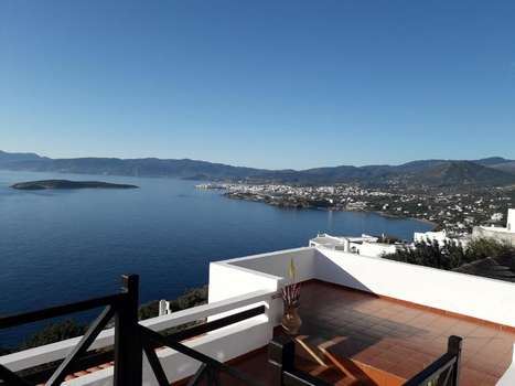 www.sunlighthotel.gr