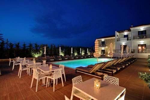 www.elafonisosresort.com