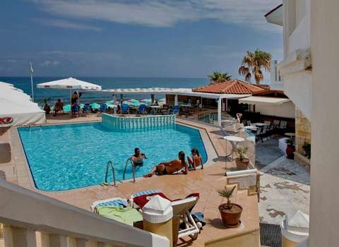 www.joanbeach.com