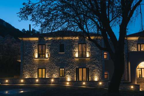 www.levidisuites.com