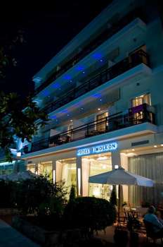 www.hotel-timoleon.gr