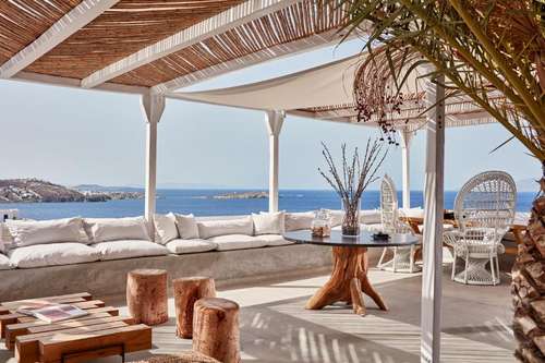 www.bohememykonos.com