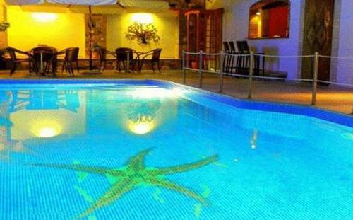 www.hotelnepheli.com
