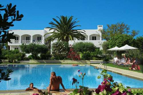 www.manteniahotel.gr