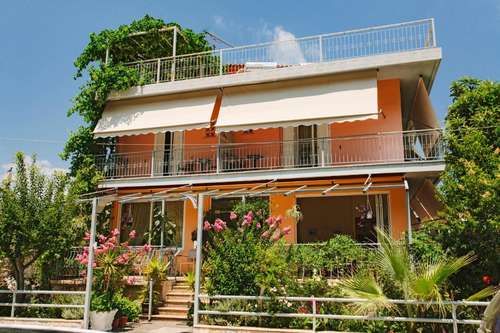 www.hotelloula.gr