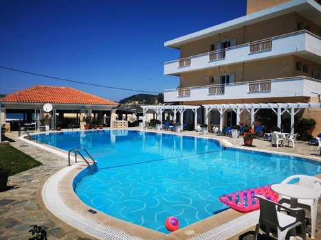 www.nafsikahotel.com