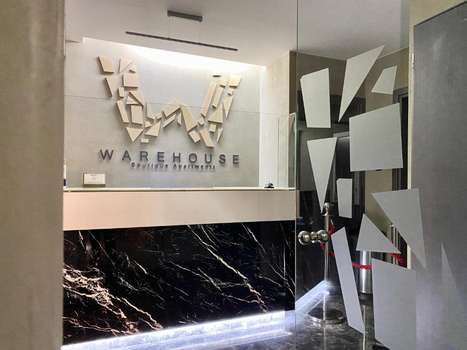 www.athenswarehousehotel.com