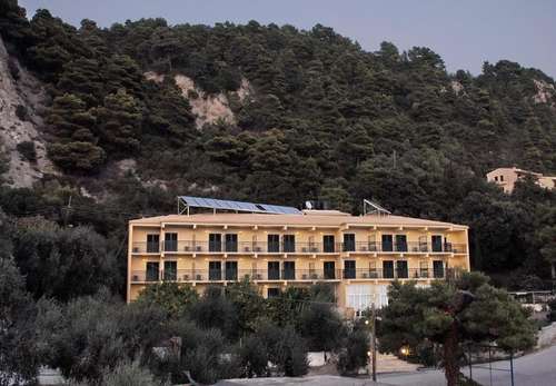 www.hotelglyfadabeach.com
