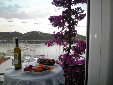 www.hotelbabis-skiathos.gr