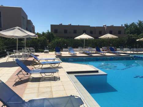 www.oasis-guesthouse.com