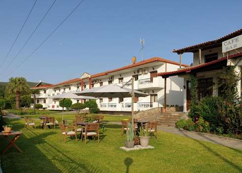 www.ermionihotel-sithonia.com