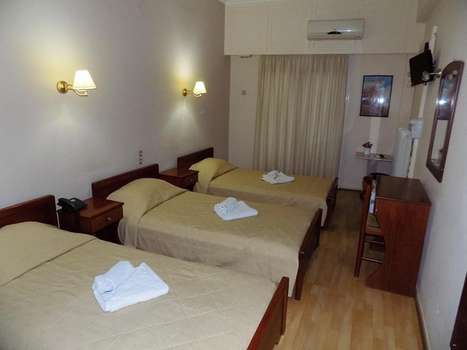www.kingpyrroshotel.gr