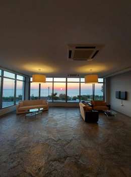 www.hotelaeolos.com