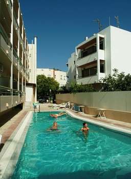 www.theoniahotel.gr